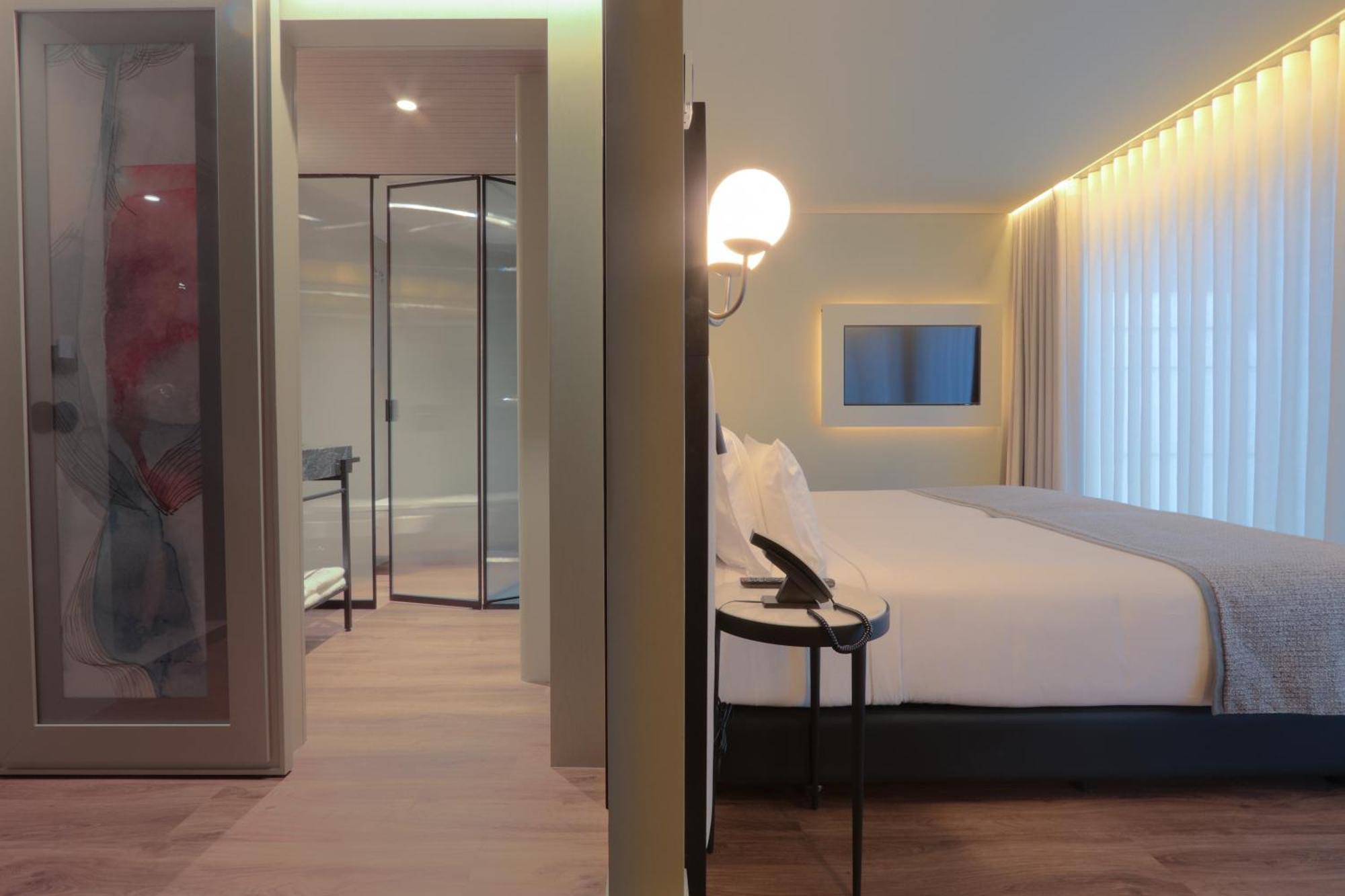 Timbre Virtudes Hotel Порто Екстериор снимка A room at the hotel
