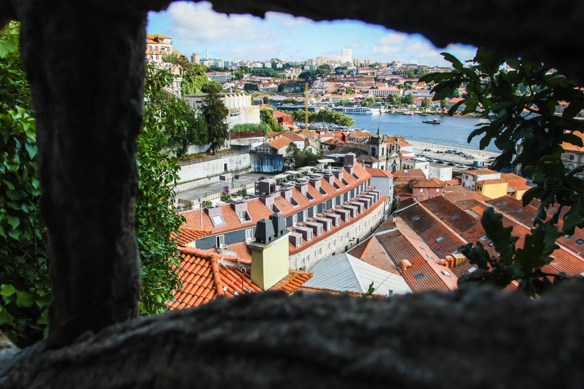 Timbre Virtudes Hotel Порто Екстериор снимка View of the city from the castle
